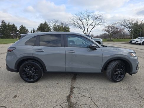 Certified 2025 Honda HR-V Sport image 18