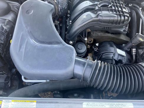 Used 2012 Dodge Challenger SXT Plus RWD image 31