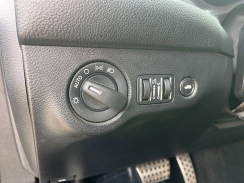 Used 2019 Dodge Challenger R/T Scat Pack image 22