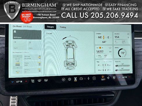 Used 2024 Rivian R1T Adventure AWD/4WD image 2