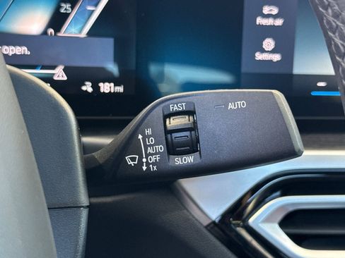 Used 2023 BMW i4 eDrive40 RWD image 33