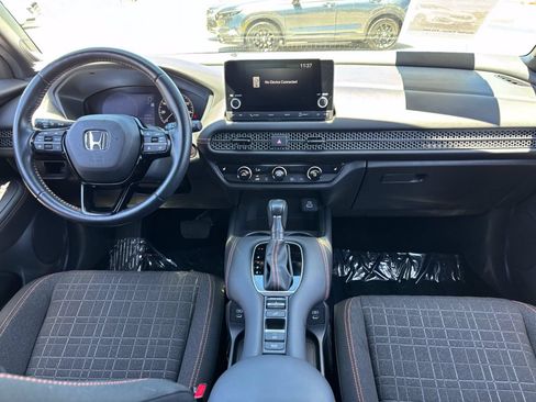 Certified 2025 Honda HR-V Sport image 13
