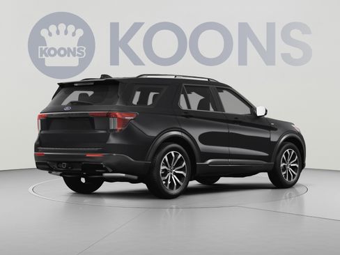 New 2027 Ford Explorer ST-Line AWD/4WD image 4