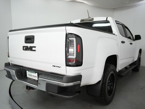 Used 2017 GMC Canyon 2WD Crew Cab w/ Convenience Package image 9