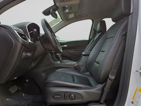 Used 2021 Chevrolet Equinox Premier w/ Redline Edition FWD image 16