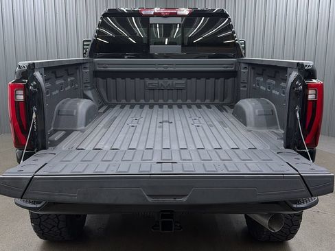 Used 2026 GMC Sierra 3500 Denali w/ Denali Reserve Package AWD/4WD image 18