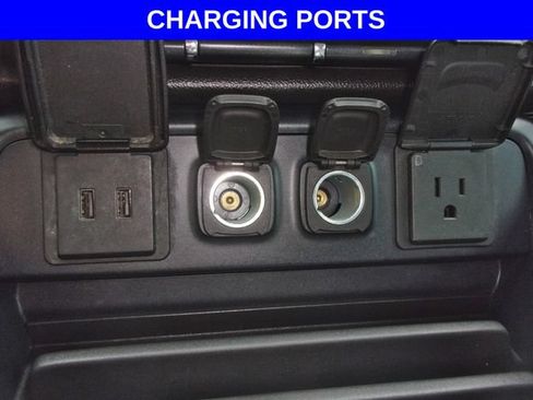 Used 2017 Chevrolet Silverado 1500 LTZ w/ LTZ Plus Package AWD/4WD image 8