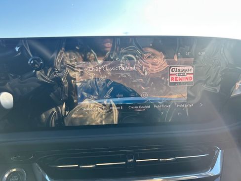 New 2026 Buick Envista Sport Touring FWD image 24