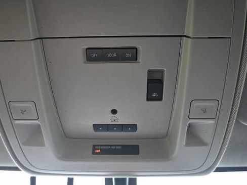 Used 2018 Chevrolet Silverado 1500 LTZ w/ Sport Package image 31