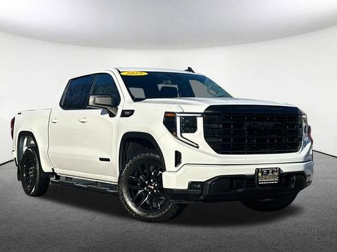 Used 2025 GMC Sierra 1500 Elevation image 2