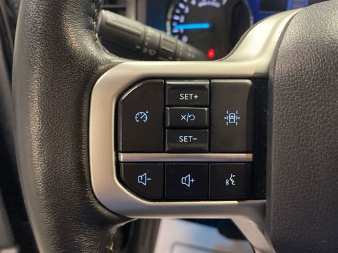 Used 2024 Ford Expedition Max XLT image 21