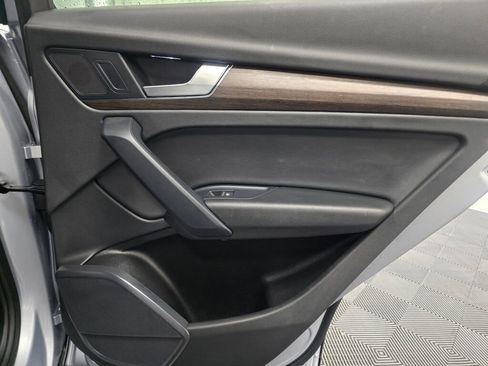 Used 2023 Audi Q5 2.0T Premium w/ Convenience Package image 26