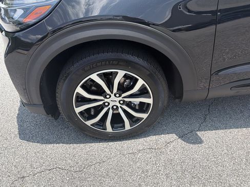 Used 2025 Ford Explorer ST-Line AWD/4WD image 13