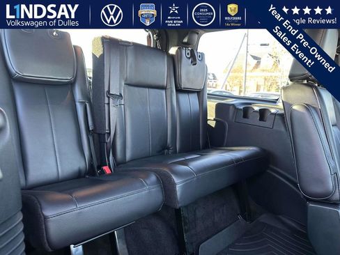 Used 2016 Ford Expedition Limited w/ Equipment Group 301A image 14