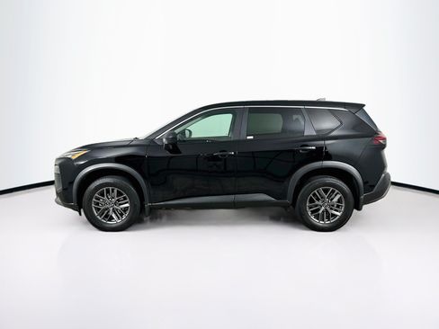 Used 2023 Nissan Rogue S AWD/4WD image 4