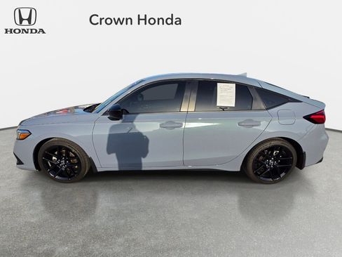 Used 2024 Honda Civic Sport image 2