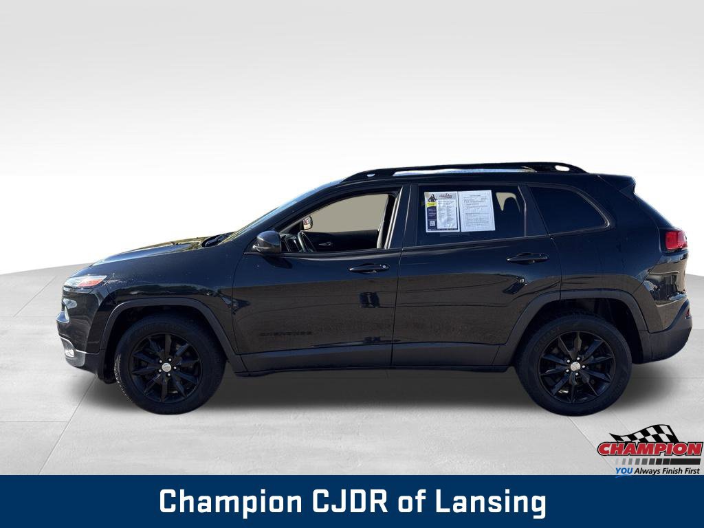 Used 2014 Jeep Cherokee Latitude w/ Cold Weather Group AWD/4WD image 4