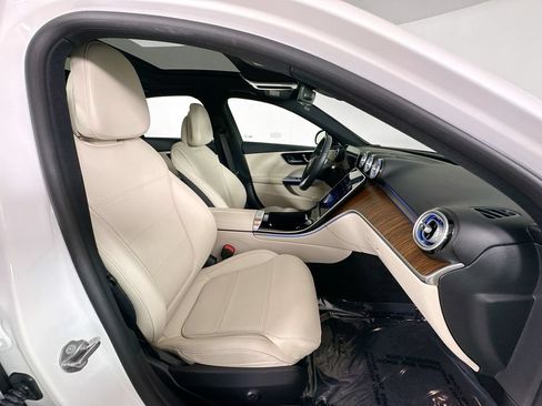 Certified 2023 Mercedes-Benz C 300 Sedan image 28