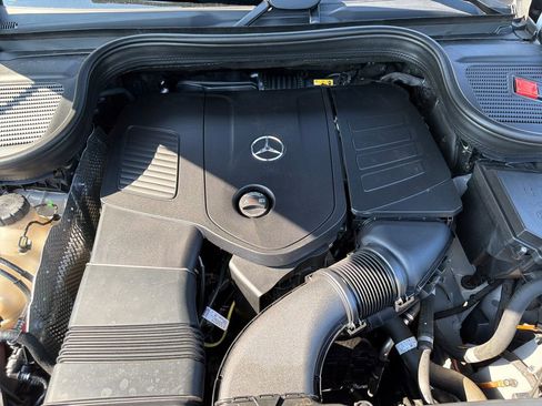 Certified 2025 Mercedes-Benz GLE 350 4MATIC image 17