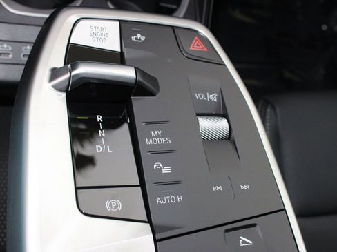 Used 2026 BMW X1 xDrive28i image 19