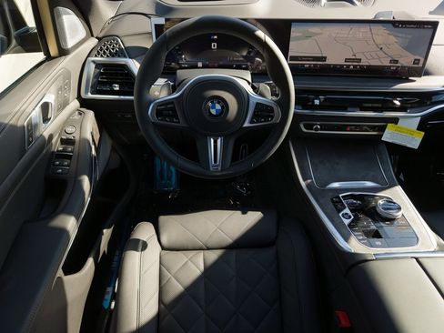 New 2026 BMW X5 M60i w/ Executive Package image 18