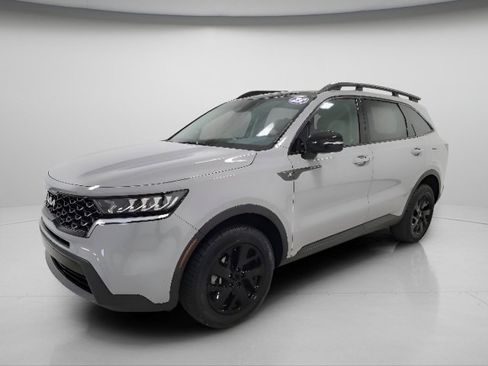Used 2023 Kia Sorento S w/ Panoramic Sunroof Package AWD/4WD image 9
