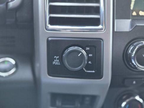 Used 2017 Ford F350 Lariat w/ Lariat Ultimate Package image 33