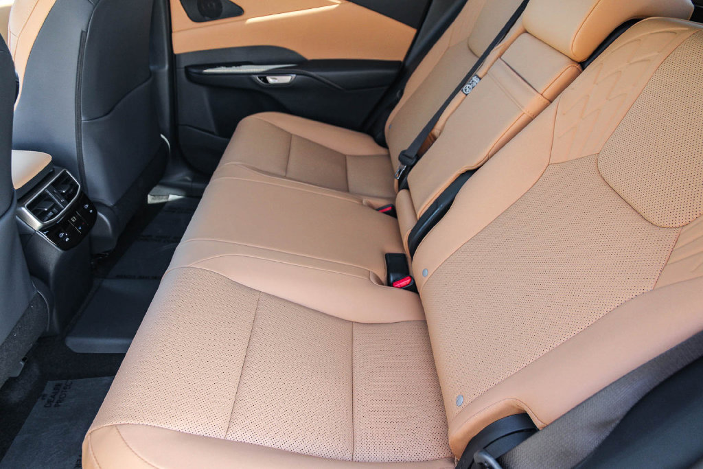 New 2026 Lexus RX 450h AWD w/ Convenience Package image 19