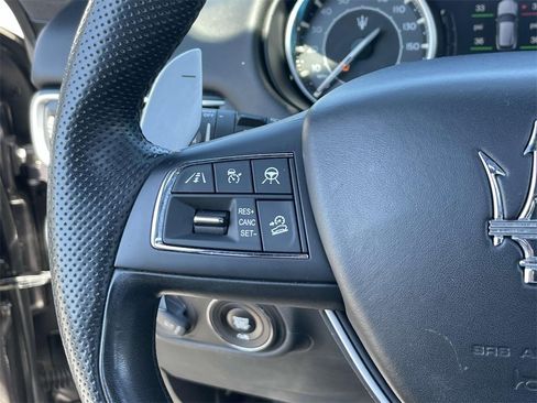 Used 2023 Maserati Levante Modena image 22