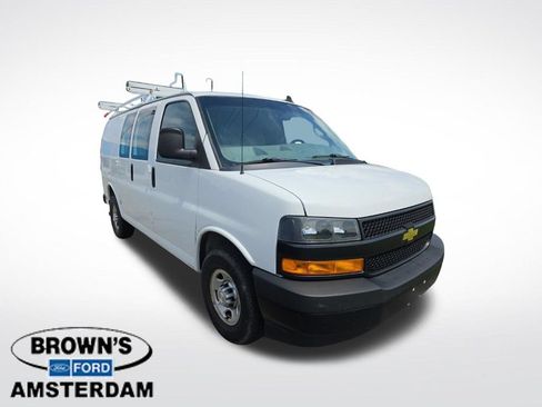 Used 2021 Chevrolet Express 2500 w/ Driver Convenience Package RWD image 1