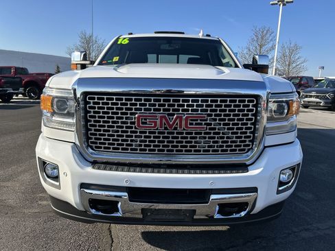 Used 2016 GMC Sierra 2500 Denali image 14