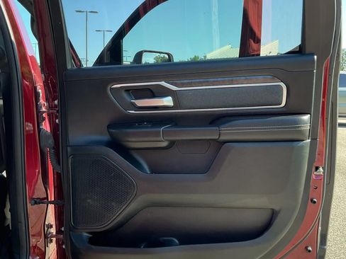 Used 2021 RAM 1500 Big Horn AWD/4WD image 44