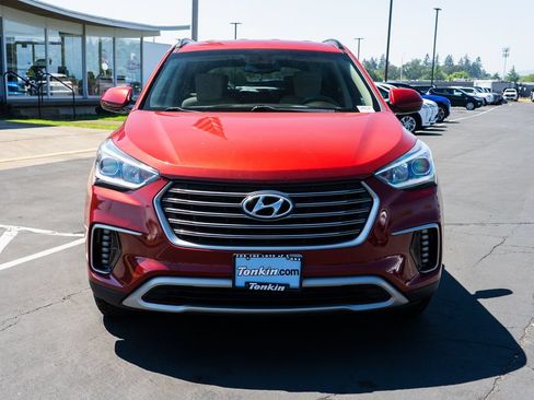 Used 2018 Hyundai Santa Fe SE AWD/4WD image 7