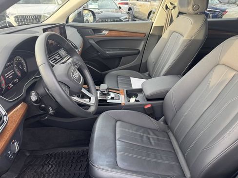 Used 2024 Audi Q5 2.0T Prestige image 25