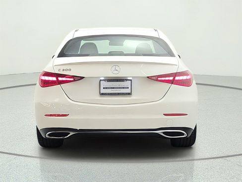 Used 2022 Mercedes-Benz C 300 Sedan image 6