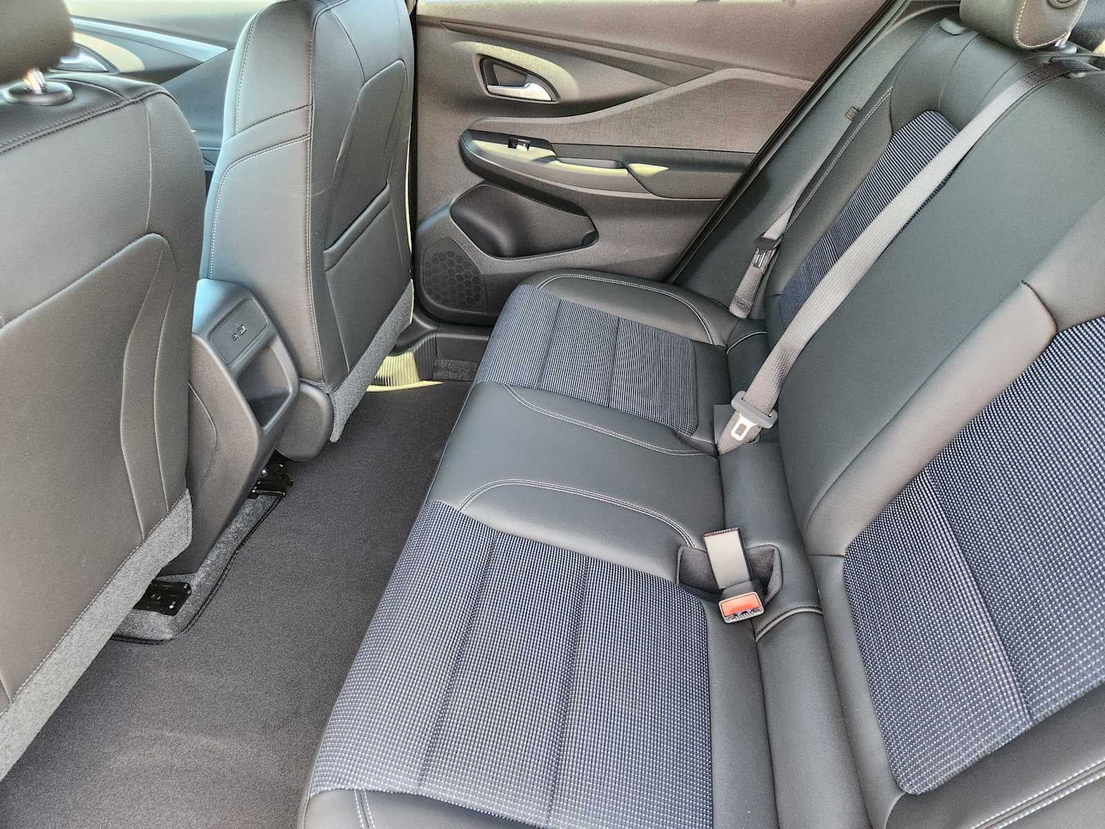 New 2026 Buick Envista Preferred FWD image 10