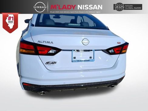 New 2025 Nissan Altima 2.5 SR image 6