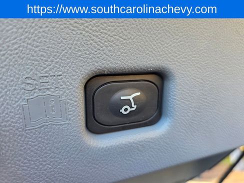 Used 2022 Lincoln Nautilus Reserve w/ Luxury Package image 34