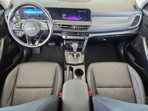 Used 2026 Kia Seltos EX FWD image 15