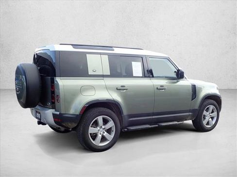 Used 2023 Land Rover Defender 110 S AWD/4WD image 4