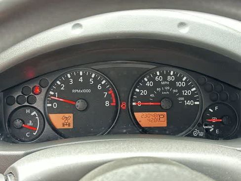 Used 2021 Nissan Frontier SV AWD/4WD image 6