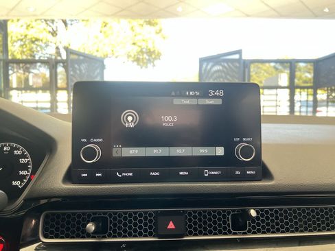 Used 2025 Honda Civic Sport image 24