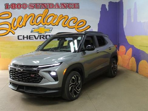 Used 2025 Chevrolet TrailBlazer RS AWD/4WD image 7