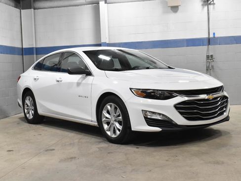 Used 2024 Chevrolet Malibu LT FWD image 30