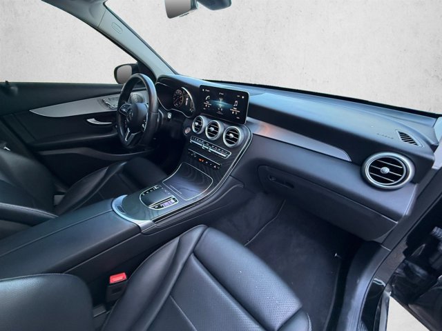 Certified 2021 Mercedes-Benz GLC 300 image 23