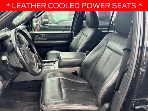 Used 2017 Ford Expedition Platinum AWD/4WD image 9