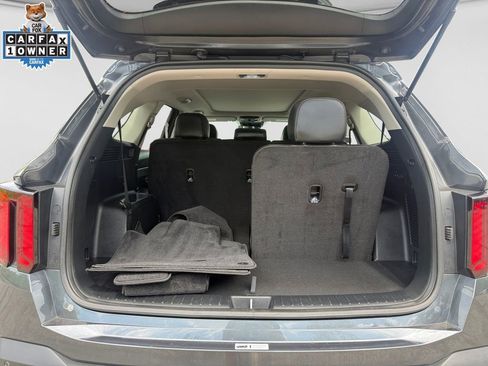 Used 2024 Kia Sorento S w/ Panoramic Sunroof Package AWD/4WD image 18