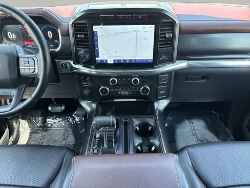 Used 2022 Ford F150 Lariat image 14