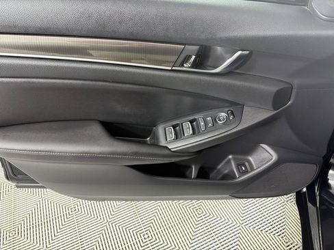 Used 2021 Honda Accord Sport image 10