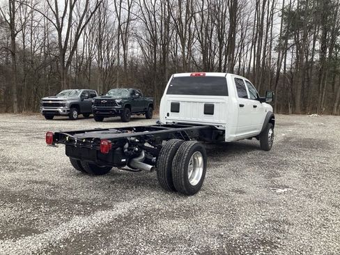 New 2026 RAM 5500 Tradesman w/ Chrome Appearance Group image 7